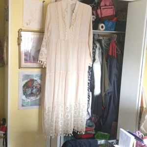 Full length boho light linen and lace dress tag 4XL really a 2XL or 3XL